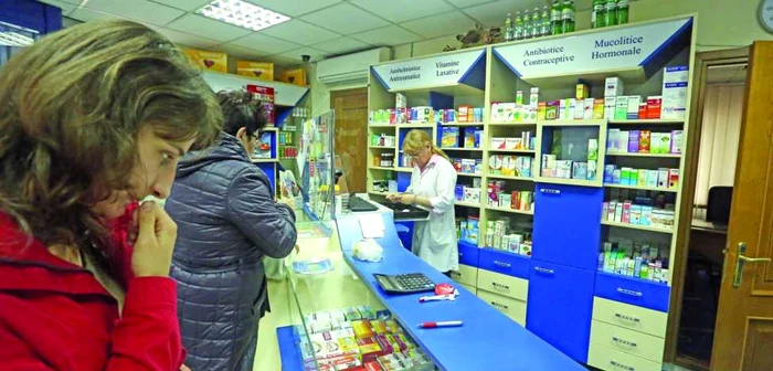 Pacienţii cronici nu îşi găsesc medicamentele FOTO Adevărul