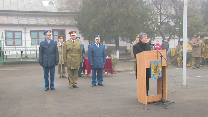 Ministrul Apărării a participat la numirea în funcţie a noului comandant al Diviziei 2 Infanterie Getica