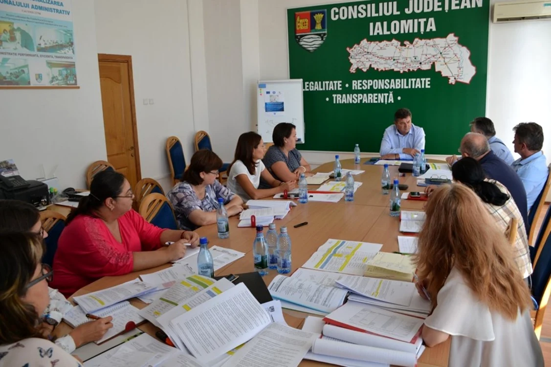 Şedinţa operativă la sediul CJ Ialomiţa FOTO Facebook/CJ ialomiţa