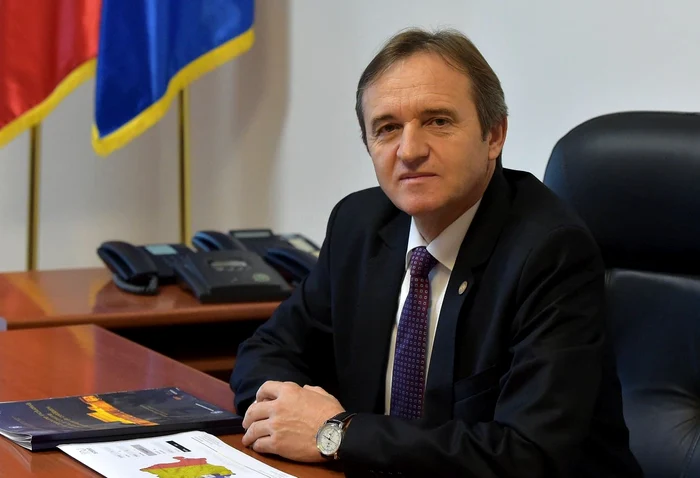 Mihai Weber, președintele comisiei care controlează activitatea SIE FOTO: facebook