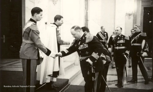 Regele Mihai, atunci Principele Mihai, si Carol al II lea la Seara Corpului Diplomatic Arhivele Naționale Centrale, Casa Regală jpg