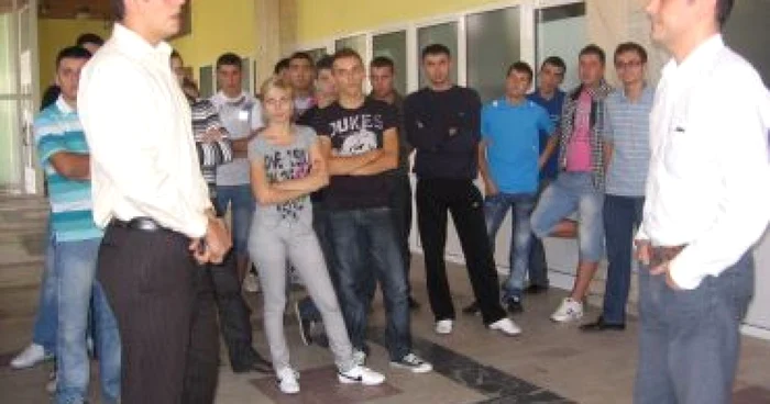 Craiova: Conflict regizat la Casa Studenţilor