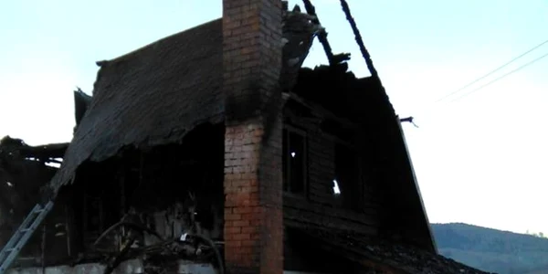 Cabana incendiu
