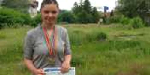 Diana Ariciu vrea sa salveze padurile de gandacul care distruge molidul