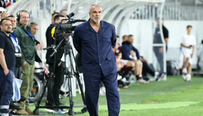 Cosmin Olăroiu, în Rapid - Steaua 2006 Foto/Sportpictures