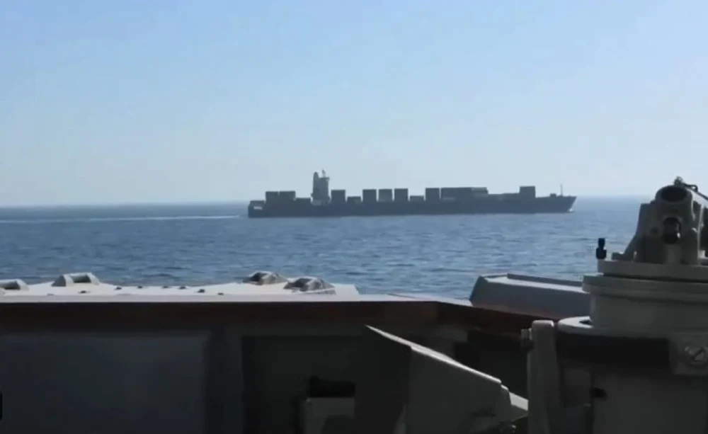 Detalii despre nava iraniană confiscată de armata SUA. De ce ar fi încercat să fenteze blocada