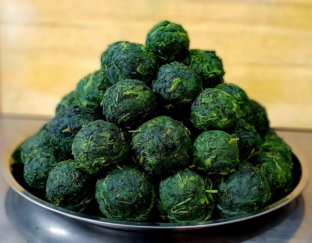 Mâncărică de urzici, rețeta călugărului bucătar Efrem Băndărică. Secretul preparatului gustos și sănătos, din doar câteva ingrediente