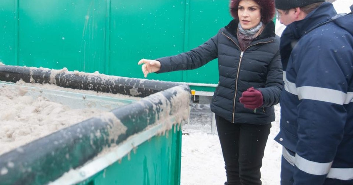 Ce s-a ales de utilajele „minune” pentru topirea zăpezii lăsate moștenire de administrația Firea. Explicațiile Primăriei Capitalei