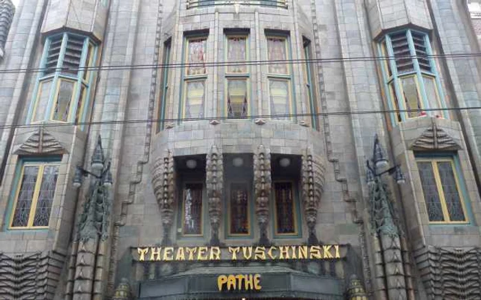 teatrul tuschinski