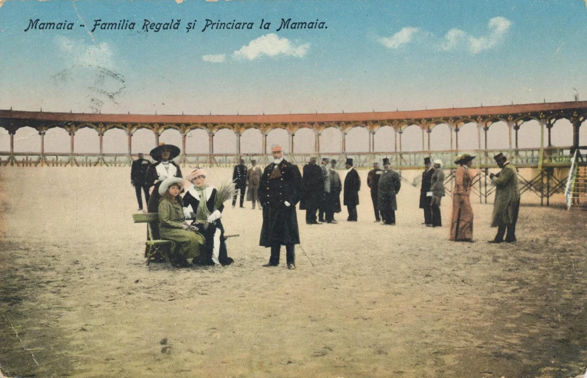 Regele Carol I (mijloc) la Mamaia.