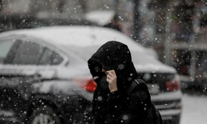 Prima ninsoare din iarna 2022-2023 în București. FOTO Inquam Photos / Octav Ganea