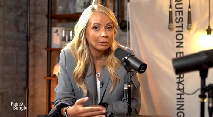 
    Daciana Sârbu a vorbit despre familie la podcastul lui Mihai Morarfoto: captură YouTube  