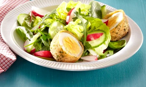 Salata cu oua pane jpeg