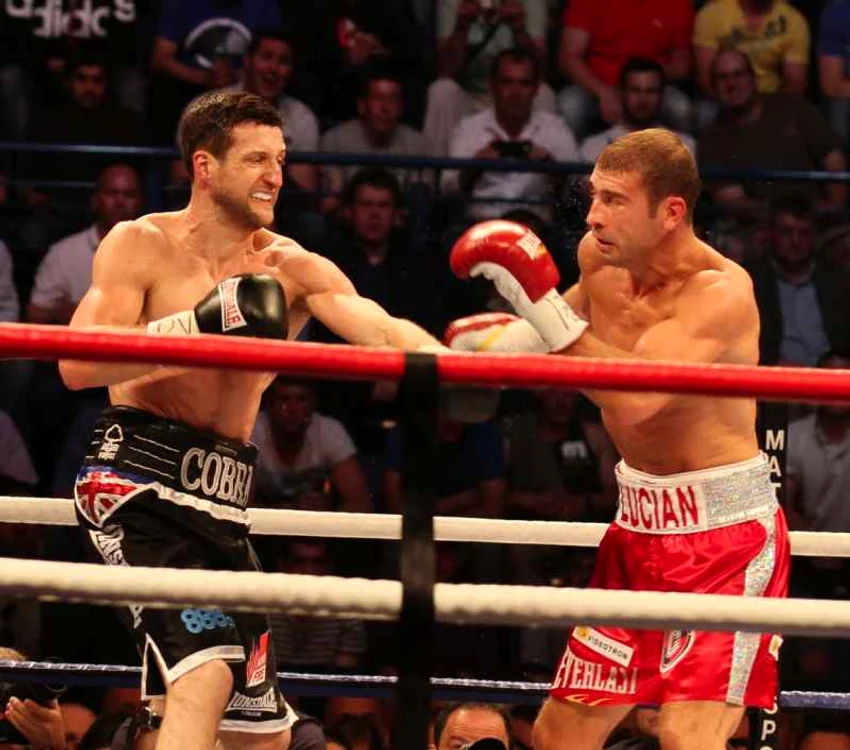 
    Lucian Bute a fost învins de Carl Froch în repriza a 5-a a meciului de la Nottingham.  