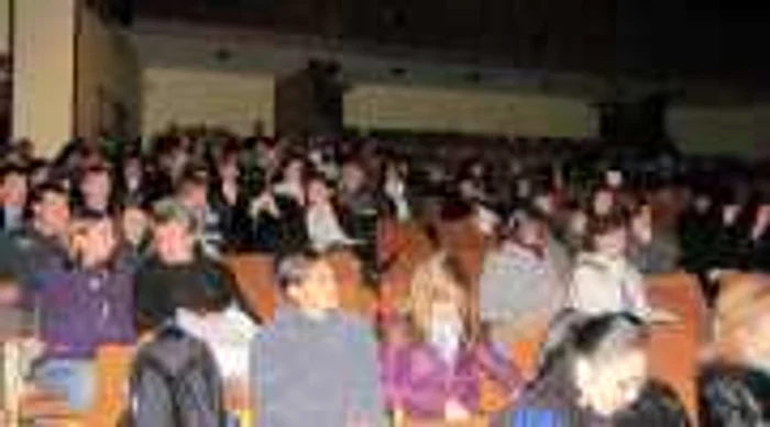 Premiile au fost acordate astăzi, în cadrul unei festivităţi