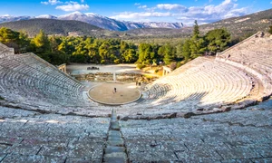 teatru din epidaur jpg