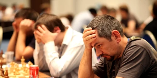 Șahiștii moldoveni vor întâlni echipa Franței în runda a patra