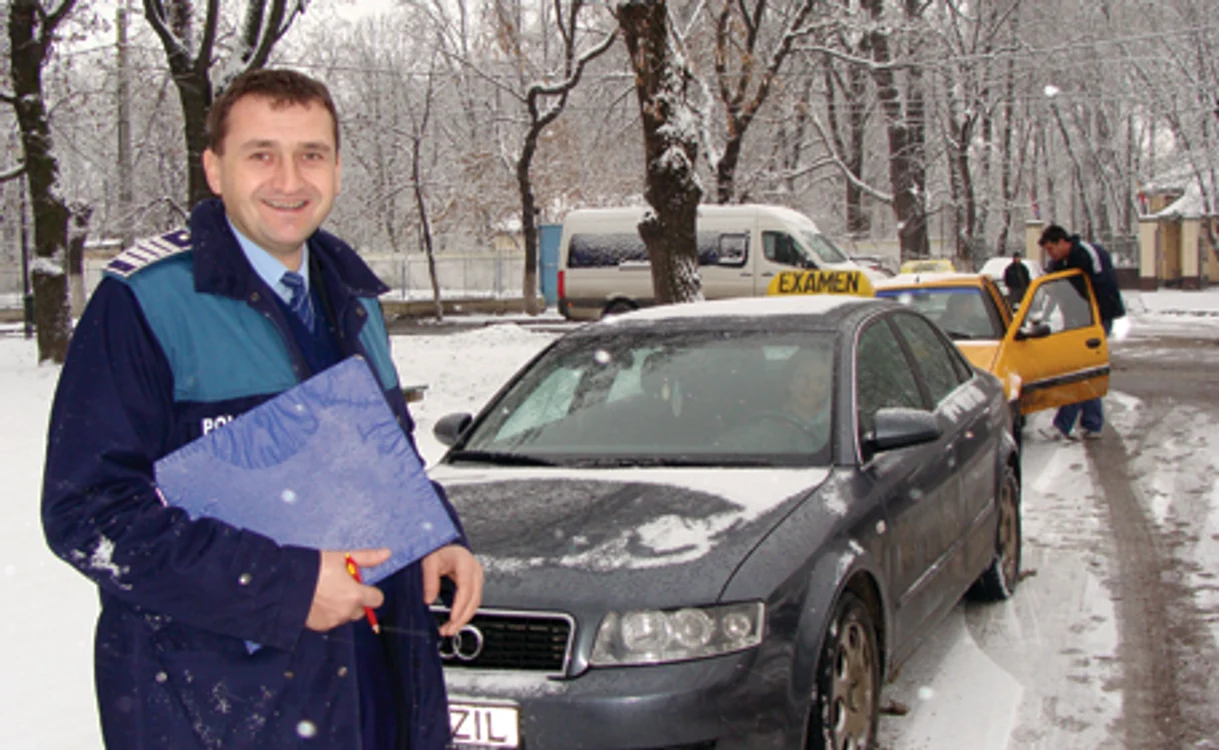 Marius Pascu, agent-şef Serviciul Permise Bihor