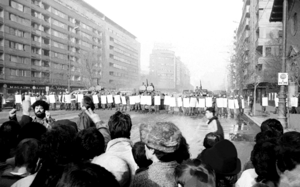 Dosarele desecretizate de SRI despre Revoluția din 1989. Unde au fost trimiși în misiuni securiștii de la București