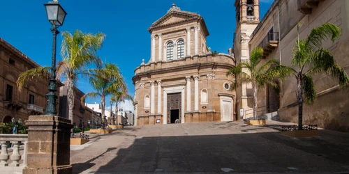 Case în Sambuca, Italia, vândute pentru câțiva euro FOTO shutterstock 1031138041 jpg