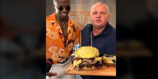 Cel mai scump burger din lume Cluj jpg