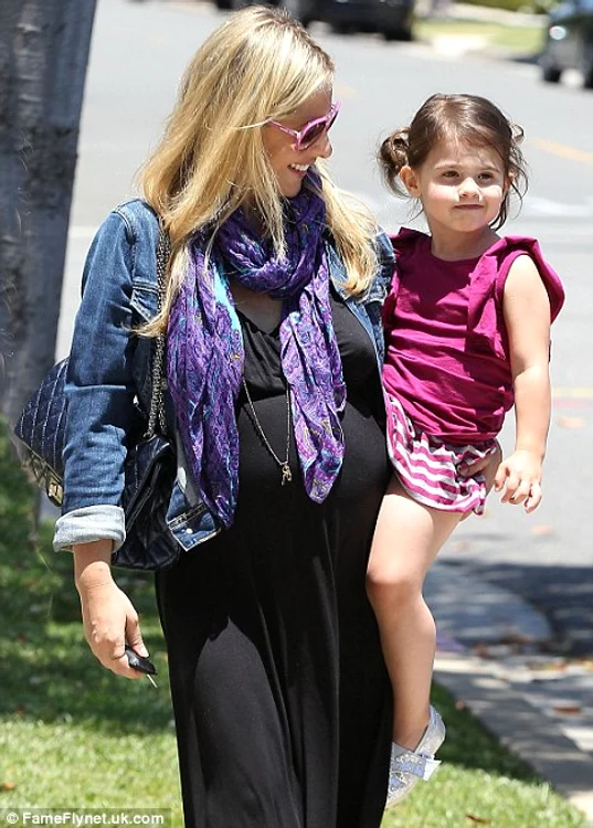 article 2167151 13df5c42000005dc 687 468x654 jpeg