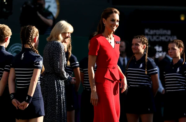 Kate Middleton la Wimbledon GettyImages 2285663852 jpg
