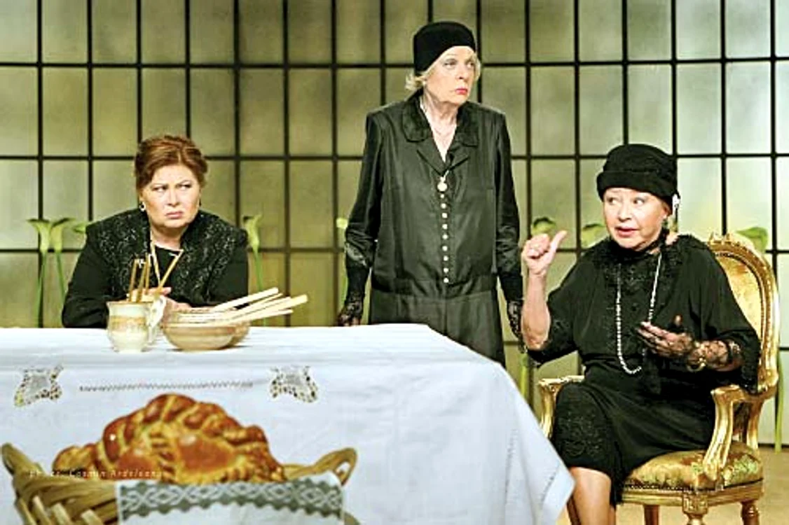 “Gaiţele”  (Teatrul Metropolis)