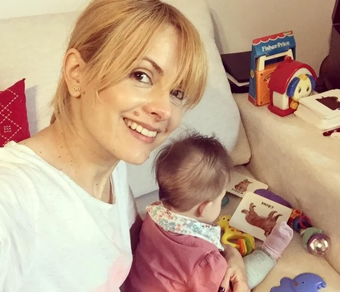 Simona Gherghe mai are o fetiță, pe nume Ana GeorgiaFoto: Facebook