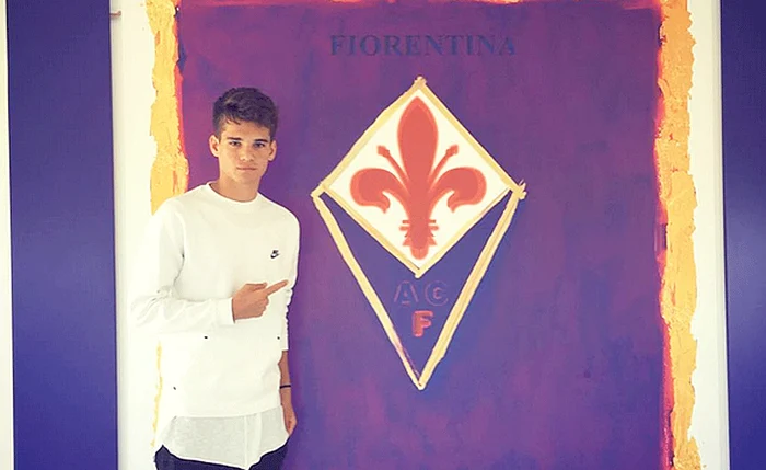 Ianis Hagi a fost prezentat oficial la Fiorentina şi a început pregătirea cu noua lui formaţie. Românul a jucat doar la Viitorul Constanţa