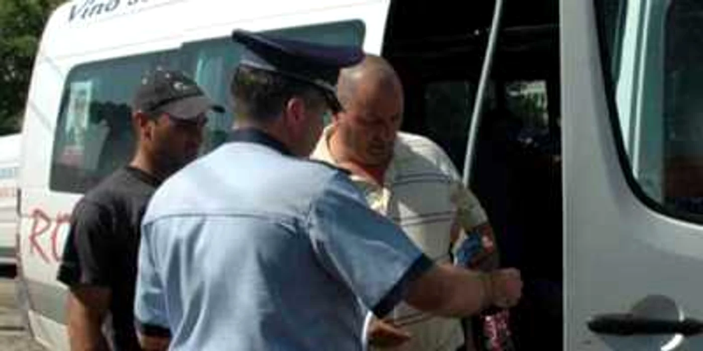  Poliţiştii desfăşoară activităţi în judeţ pentru găsirea adolescentei dispărute