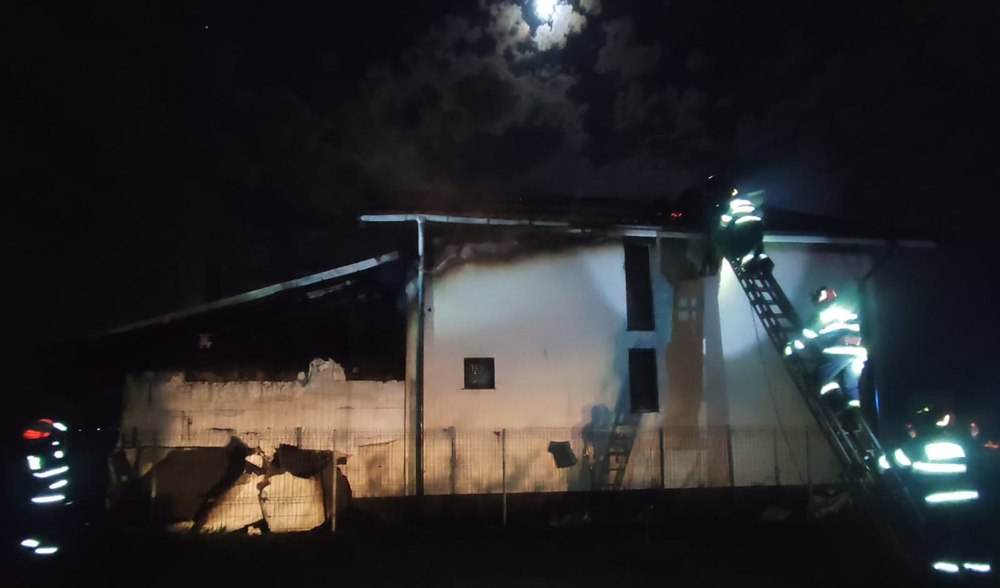 O nouă explozie în Dâmboviţa. Trei persoane au suferit arsuri în urma unie deflagrații la o locuință