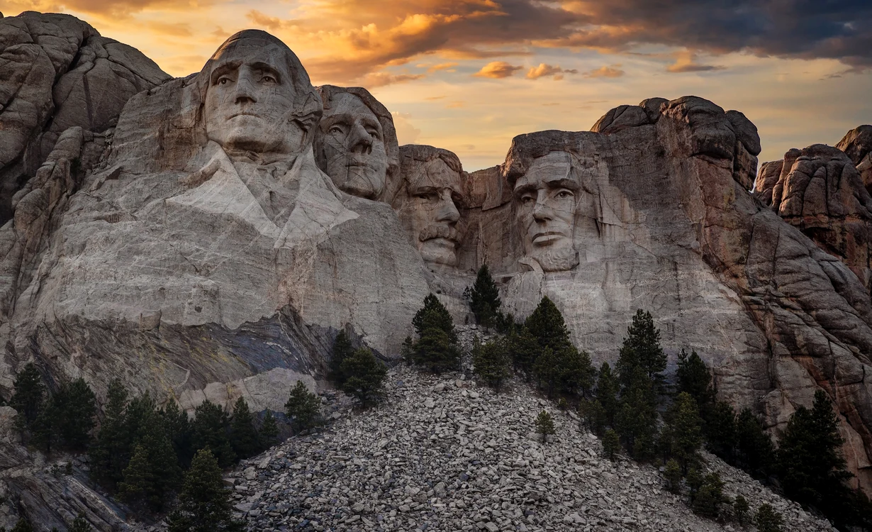 Muntele Rushmore, simbol al Statelor Unite ale Americii. FOTO: Shutterstock