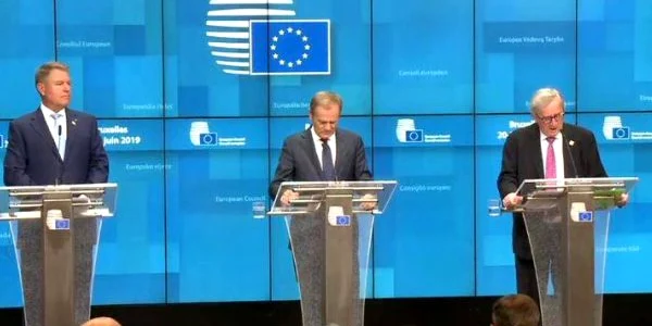 iohannis tusk si juncker la finalul consiliului european foto captura video