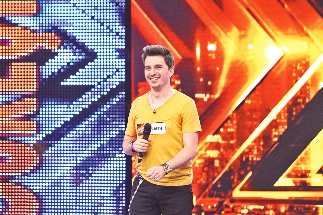 Pe Alex îl vedem diseară  la “X-Factor” (Antena 1)