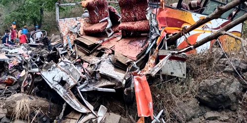 accident autobuz india profimedia 0769599350 jpg