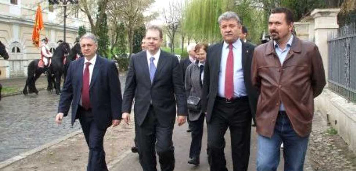   Ambasadorul Canadei, Philippe Beaulne, în vizită la Alba Iulia