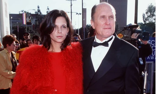 Robert Duvall si Luciana Pedraza GettyImages 854074 jpg
