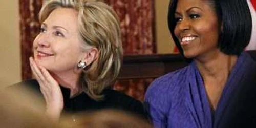 Hillary Clinton, alături de Michelle Obama Foto: Daily Mail