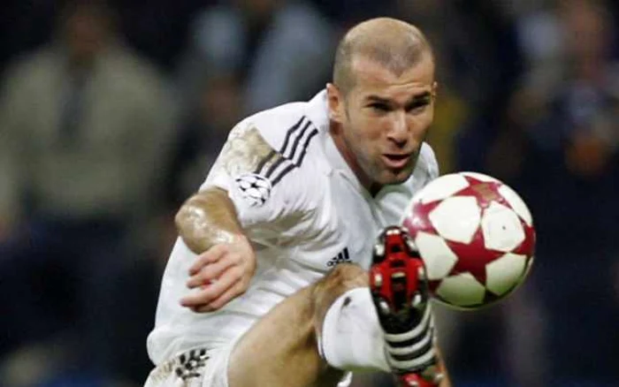 Zinedine Zidane în acţiune FOTO: Getty Images