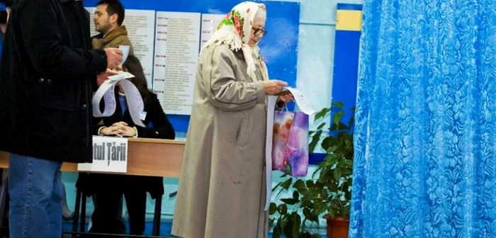 Autorităţile încă nu au ajuns la o înţelegerile privind "pomenile electorale" din bugetul anului 2014 FOTO Tudor Iovu