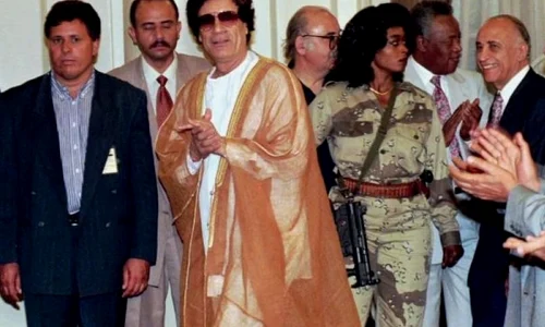 În lume Gaddafi ţinea şcolăriţe în beci, ca sclave sexuale  „Nu ţi fie teamă  Sunt şi fratele, şi iubitul tău  Vei rămâne mereu cu mine“ jpeg