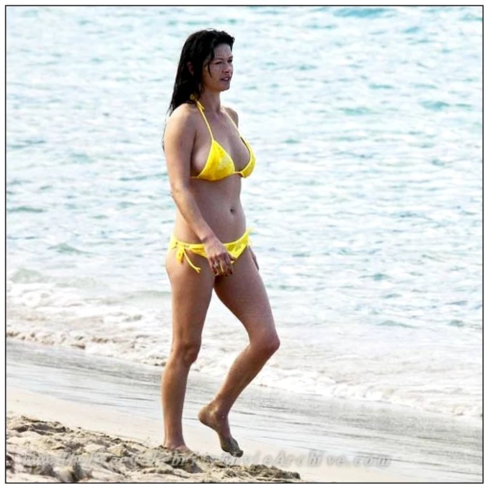 Catherine Zeta Jones, foarte slabă la ultima apariţie în public