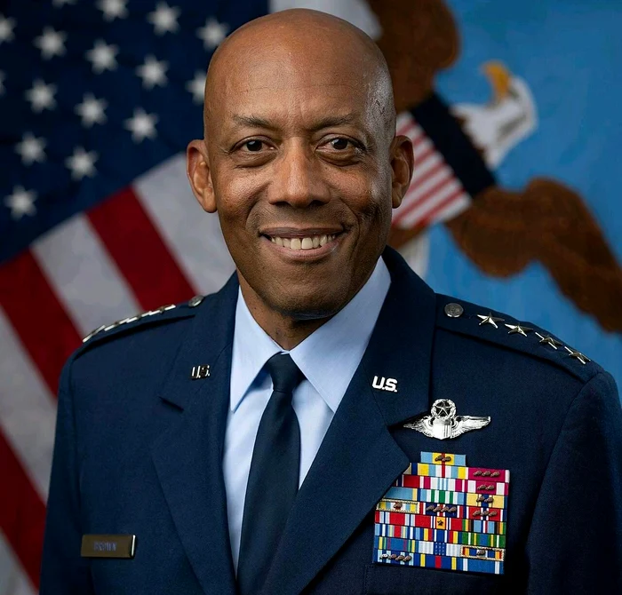 Generalul Charles Q. Brown, sursa Facebook