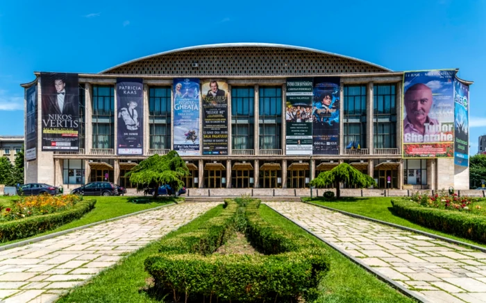 Cine a fost primul artist care a cântat la Sala Palatului după Revoluție: „Experiența de atunci a fost de neuitat”. Cântăreața este foarte iubită de români