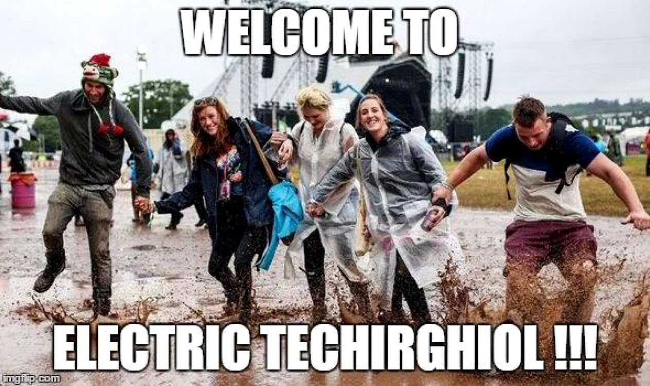 Electric Castle, parodiat pe Facebook de internauţi FOTO: Facebook