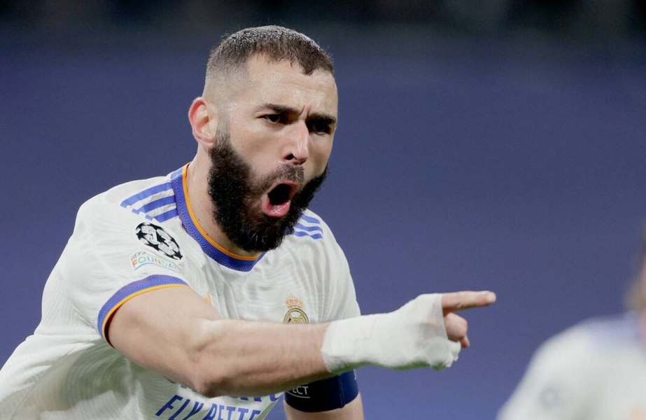 Benzema, descris ca un „terorist“, ripostează prin avocat. Oficialii francezi, făcuți praf