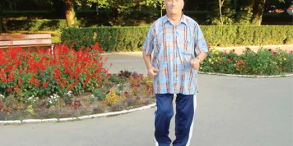 Vâlcenii matinali fac jogging în Parcul Zăvoi