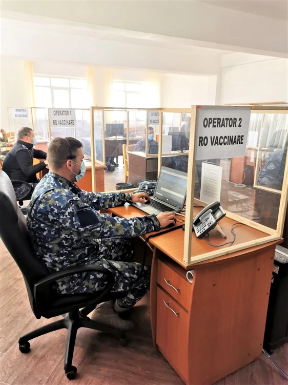 callcenter militar vaccinare