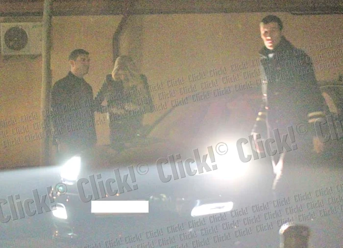 
    Soţii Borcea au venit la restaurant cu un  Porche Panamera,  care-i aparţine Alinei (Fotografii: Mihai Ionescu)  